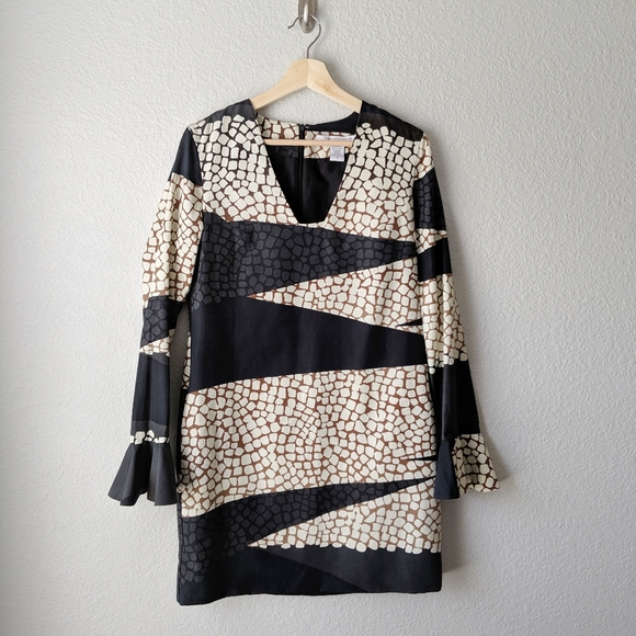 Diane von Furstenberg Giraffe Triangle Print Dress - Picture 1 of 6